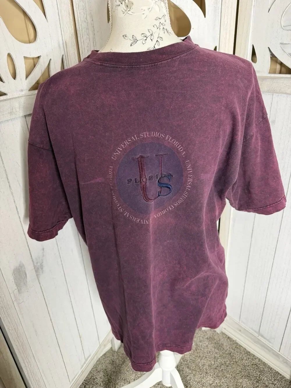 VTG 90s Universal Studios Florida Short Sleeve T-Shirt Purple Embroidered Large